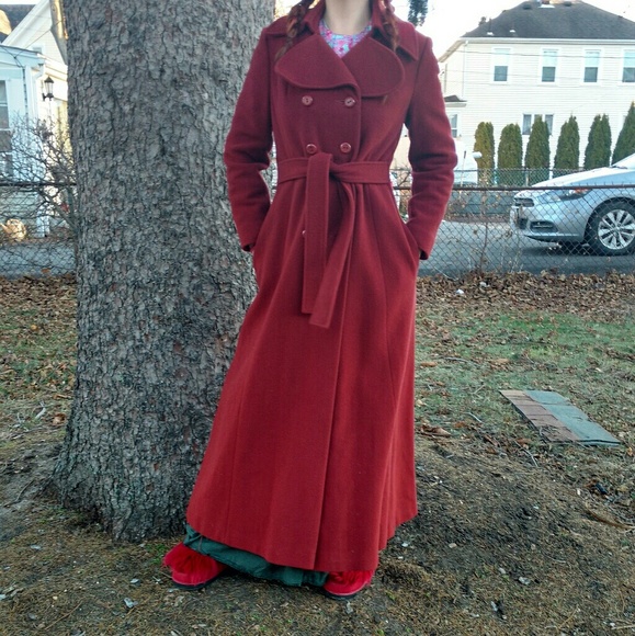 Jackets & Blazers - 🎉SALE: Beautiful Vintage Winter Coat